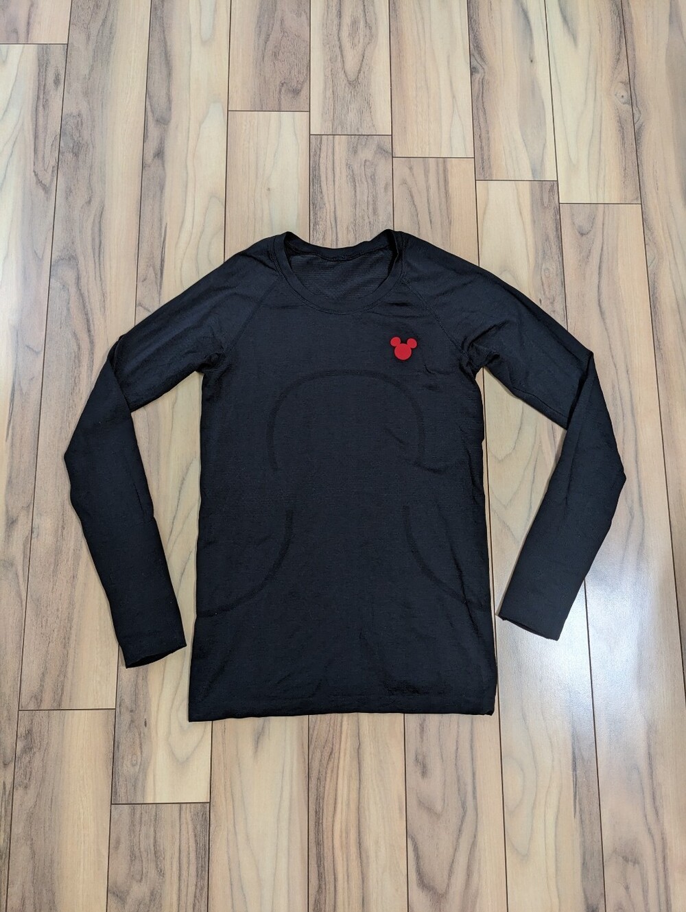 Lululemon X Disney Swiftly Tech Long Sleeve Shirt Top Black Size 6